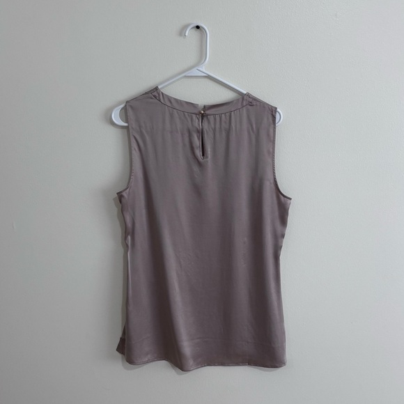 Ravella Giada Silk Shell Tank in Truffle size medium - Picture 6 of 7